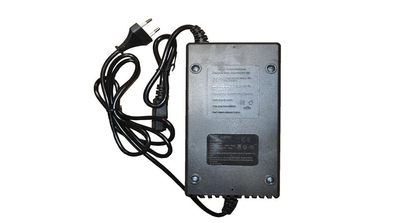 ŞARJ CİHAZI (NERON XS)